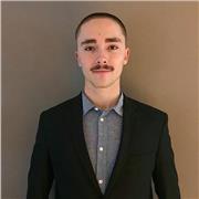 Etudiant ingénieur, titulaire du BAFA, donne des cours : de mathématiques et physique-chimie (collège) / toute matière (primaire)